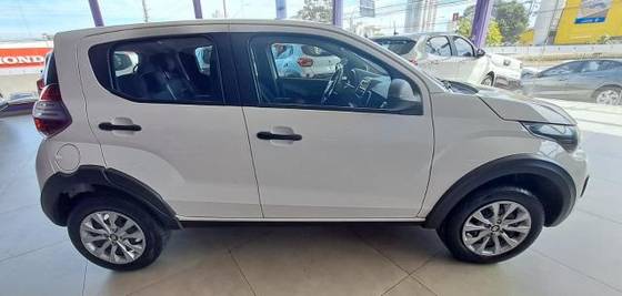 FIAT MOBI 1.0 EVO FLEX LIKE. MANUAL